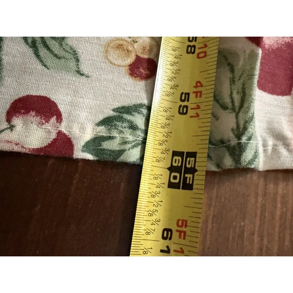 Vtg Retro Farm Produce Still Life Plum Cherries Print Tablecloth  82 x 60